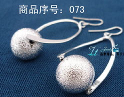 精致點綴 無耳洞耳夾、耳釘與美妝美發輔助工具全指南